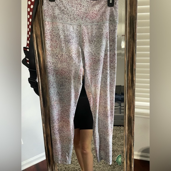 Lululemon Wunder Under High Rise - Picture 2 of 5